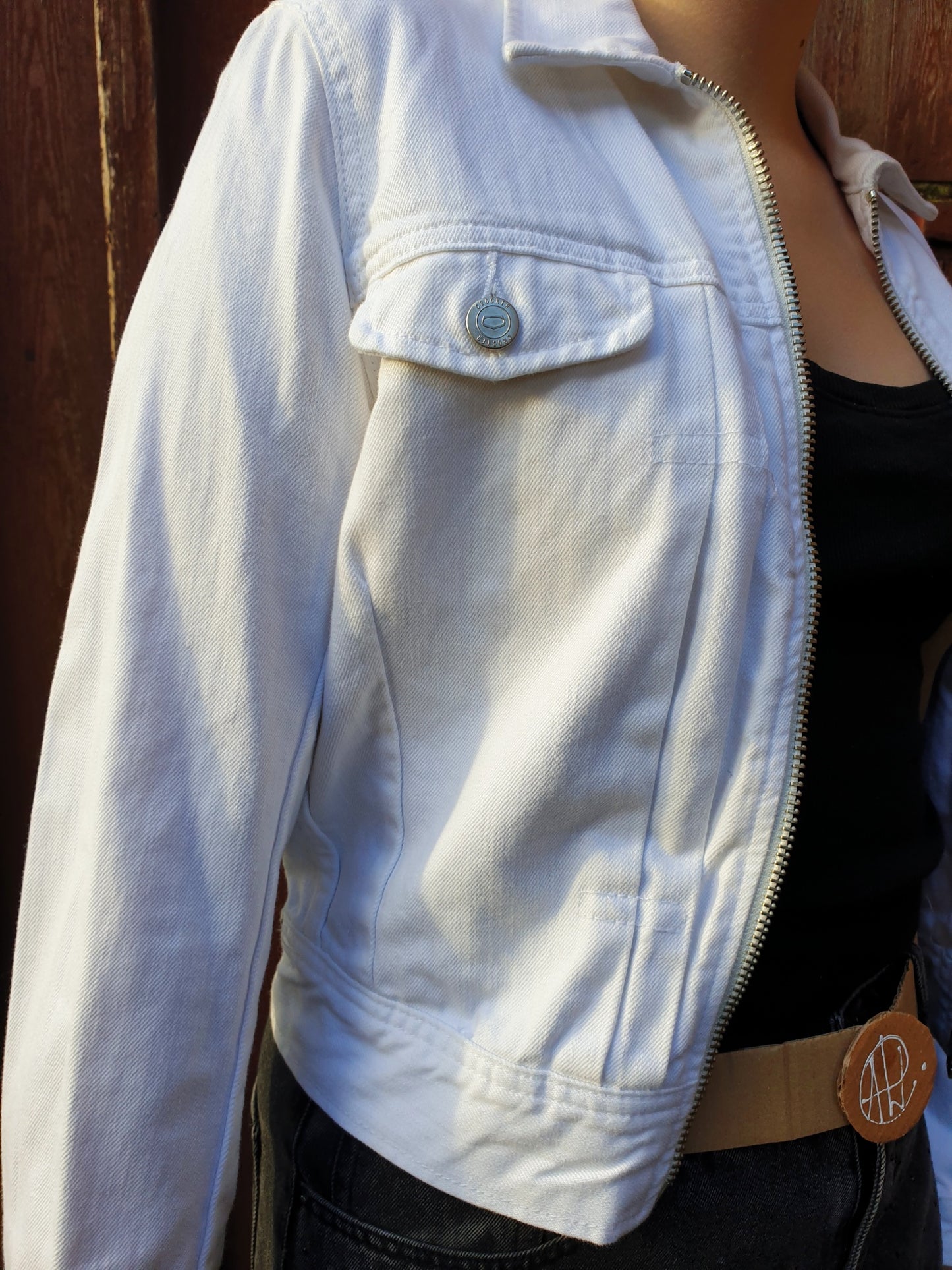 “Red Signal” – Hand-Painted Reimagined Cotton Jacket