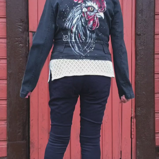 battle-rooster-hand-painted-upcycled-denim-jacket-on-model